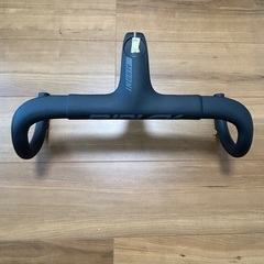 Forza Cirrus Pro Road Integrated Cockpit(ハンドル/ステム)の画像