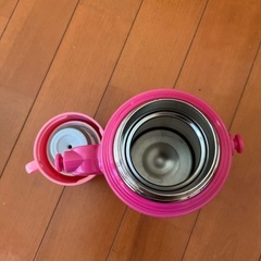 子供用　水筒の画像