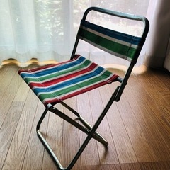 レトロ折りたたみ椅子