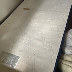 シングルマットレスの画像
