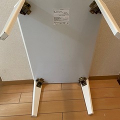 NITORI 折りたたみテーブル　白の画像