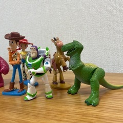 トイストーリー3  フィギュア6体の画像