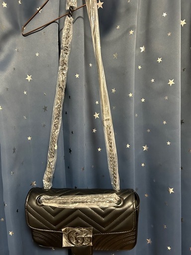 グッチ　GGマーモント　ショルダーバック　