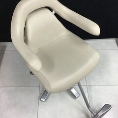 美容院の椅子の画像