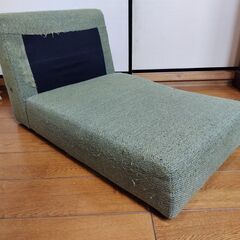 世田谷区近辺配送可能　ローソファー　グリーン　カウチソファーの画像