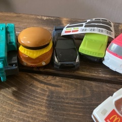 【お譲り先が決まりました】ハッピーセットのおもちゃ①の画像