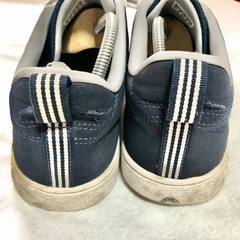 訳あり品adidasカジュアルシューズ27の画像