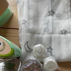 防虫力と食器洗剤　突っ張り棒　引越しの断捨離中の画像