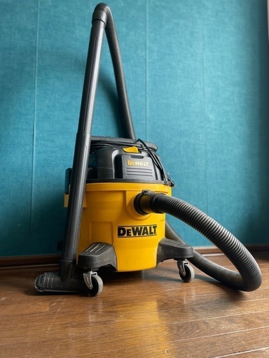 【使用済み】デウォルト(DeWALT)集塵機