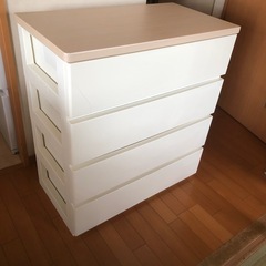 ウッドトッププラスチックチェスト　収納チェストの画像