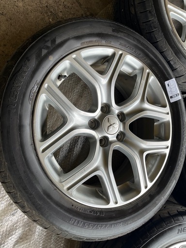 三菱 アウトランダー PHEV 純正  タイヤサイズ　225/55/R18