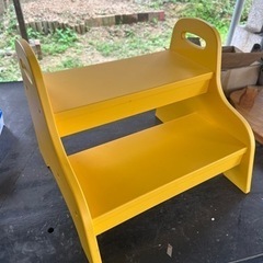 IKEA 踏み台
の画像