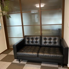 【最終値下げ】IKEA 2人掛けソファの画像