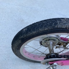 子供練習自転車の画像