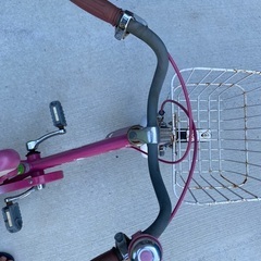 子供練習自転車の画像