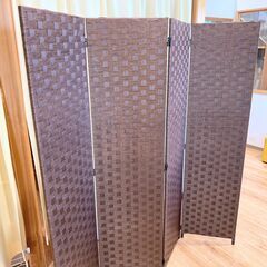 「美品！パーテーション 4連 高さ174cm 折りたたみ 衝立 目隠し おしゃれ 軽量 ブラウン 店舗使用」の画像