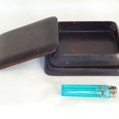 骨董　陶器枕、折り畳み木製枕、刻み煙草入れの画像