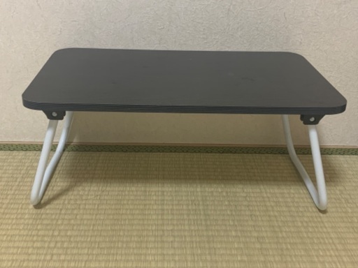 折りたたみテーブル