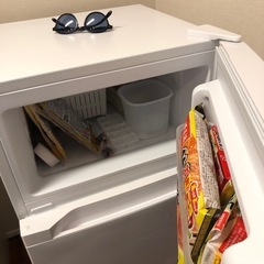 ☆御礼☆お引取り決定【ほぼ新品】アイリスオーヤマ小型冷蔵庫 87Lの画像