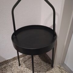 【無料】IKEA イケア：BURVIK ブールヴィーク・サイドテーブル