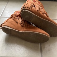 ※お引取先見つかりました※フリンジショートブーツの画像