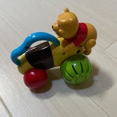 プーさん　おててでブーブー　ベビー用品