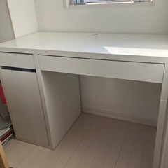 IKEA 学習机　パソコンデスク　作業台　白♡