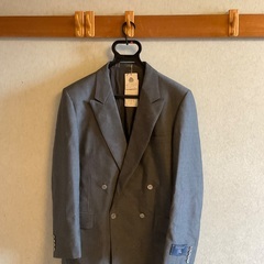 Burberry テーラードジャケット　未着用　タグ付き