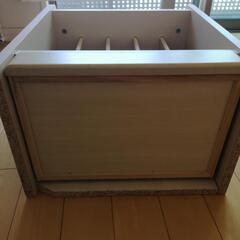 仕切り付き　ラック　引き出し付きの画像