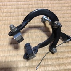 自転車のブレーキの画像