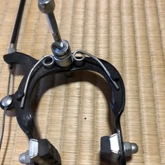 自転車のブレーキの画像