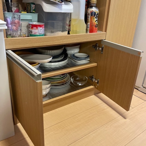 食器棚