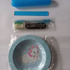 シャープペン　物差し　筆入れ　ブルー色マリープレート