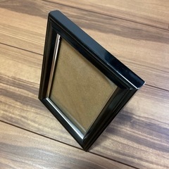 写真立て　黒