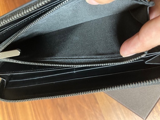 ナガタニ 長財布 エルメスと同じタンナー