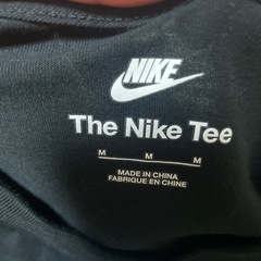 【美品】NIKE Tシャツの画像