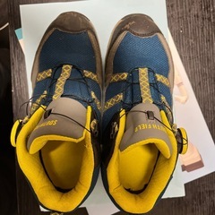 登山靴　21.5センチの画像