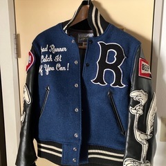 ホワイツビル　スタジャン　