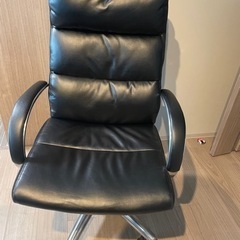 決まりました　オフィスチェア