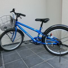 ★☆子供用自転車　22インチ　ロイヤルブルー☆★