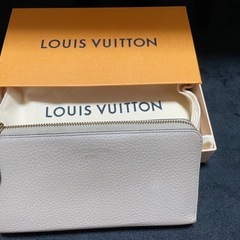 ルイヴィトン 長財布 ポルトフォイユ･コメット  シャネル プラダの画像