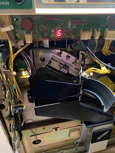 4号機吉宗スロット機