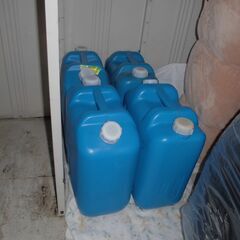 灯油用ポリタンクをお譲りします