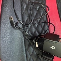 スマホホルダー　カシムラ　自動開閉　ワイヤレス充電式