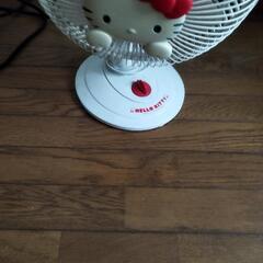 【かなりレアな商品です。】キティちゃんのミニ扇風機【中古】の画像