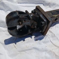 トレーラーヒッチ　中古