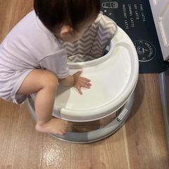 ベビー歩行器の画像