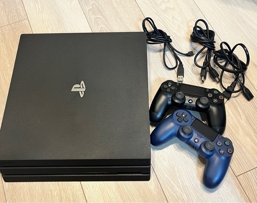 【値下げ不可】PS4本体&コントローラー2個