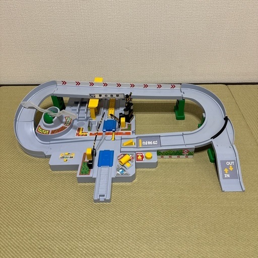 トミカとプラレール色々まとめてお譲りします