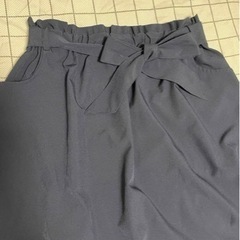 10. 　マタニティスカートの画像